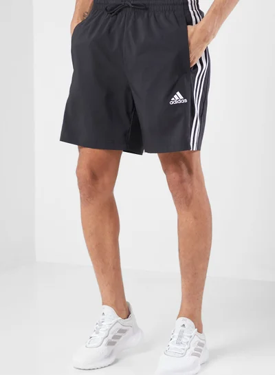 adidas شورت ايروريدي أساسي بخطوط الماركة الثلاثة