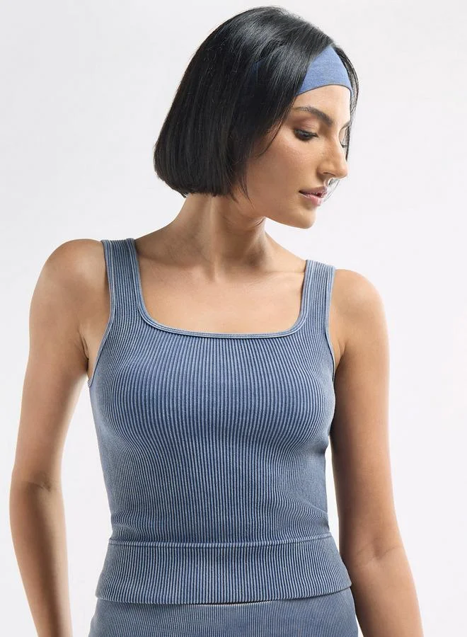 سبلاش فيڤ بلوزة قصيرة مضلعة دون أكمام بياقة مربعة