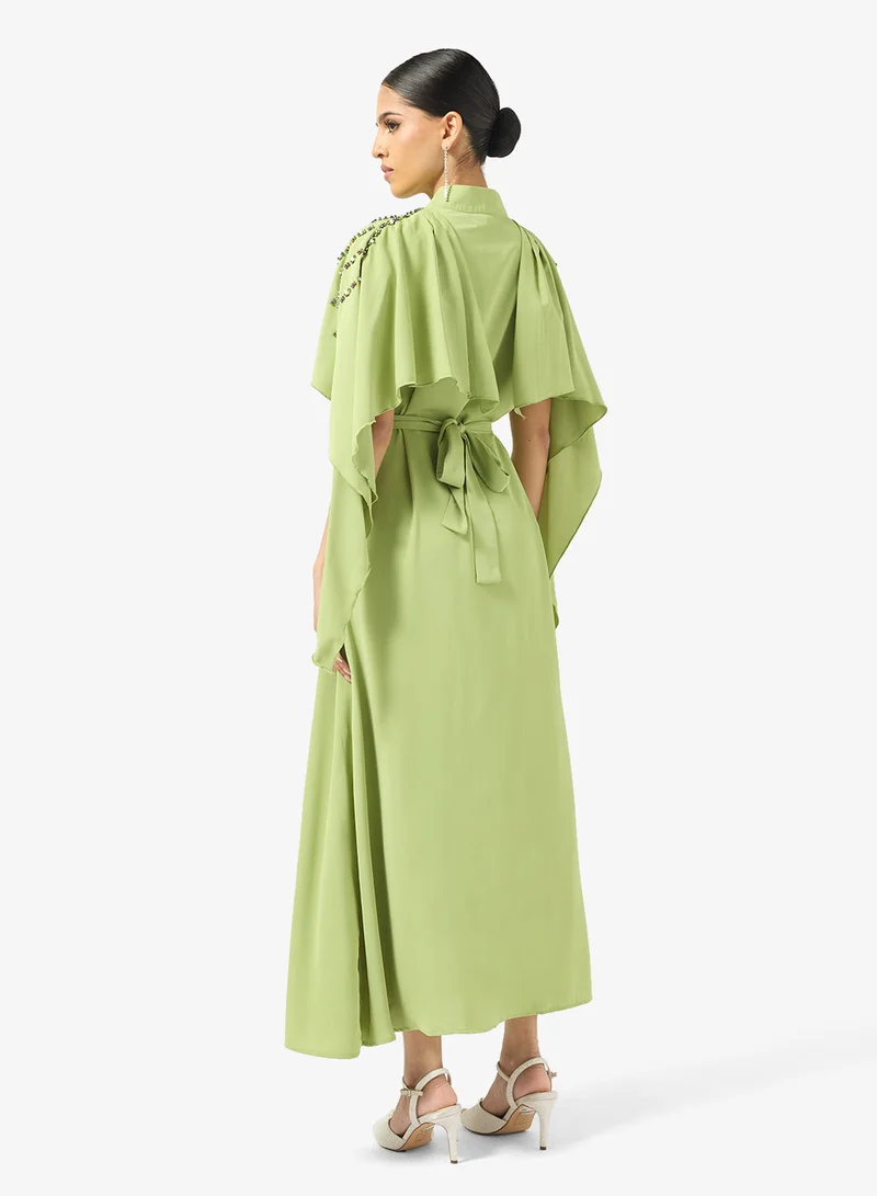 خزانة Embellished Cape Styled Dress