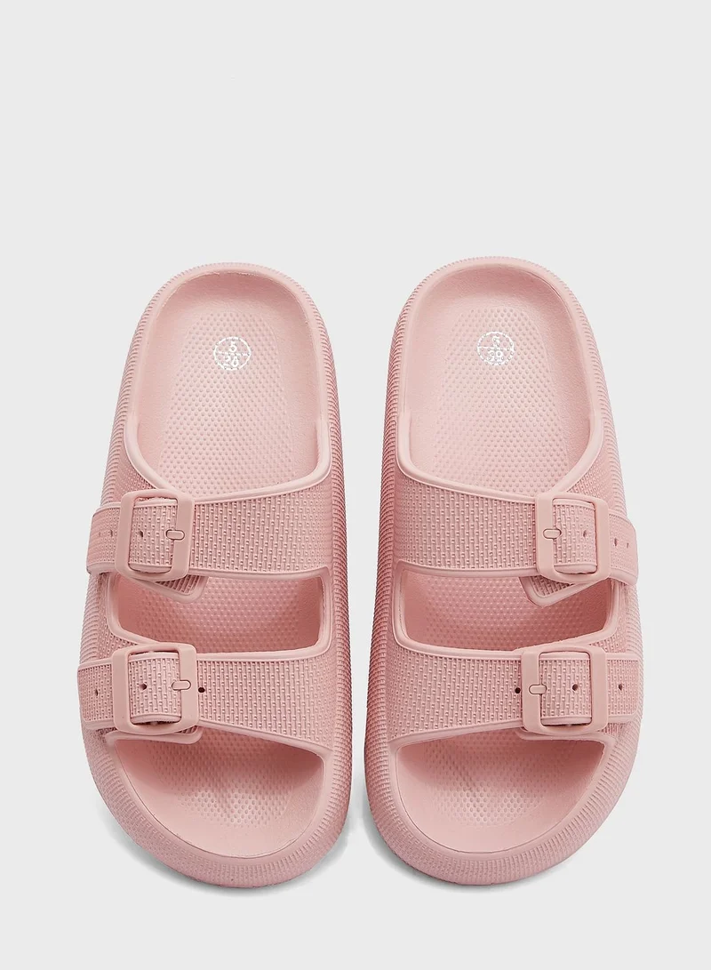 Ginger Buckle Strap Slides