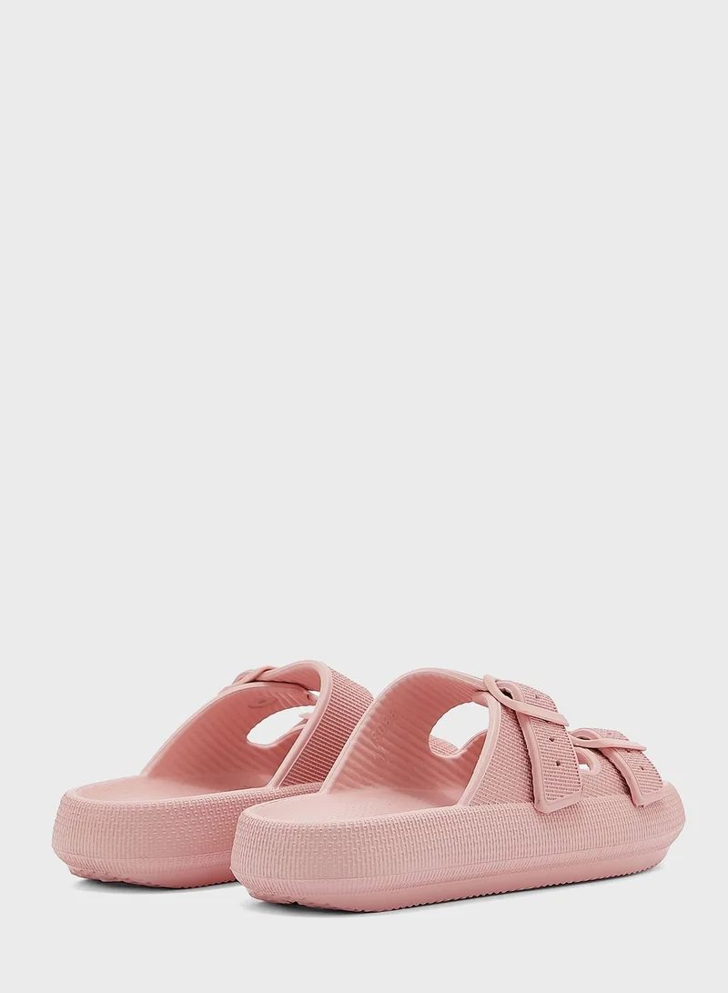 Ginger Buckle Strap Slides