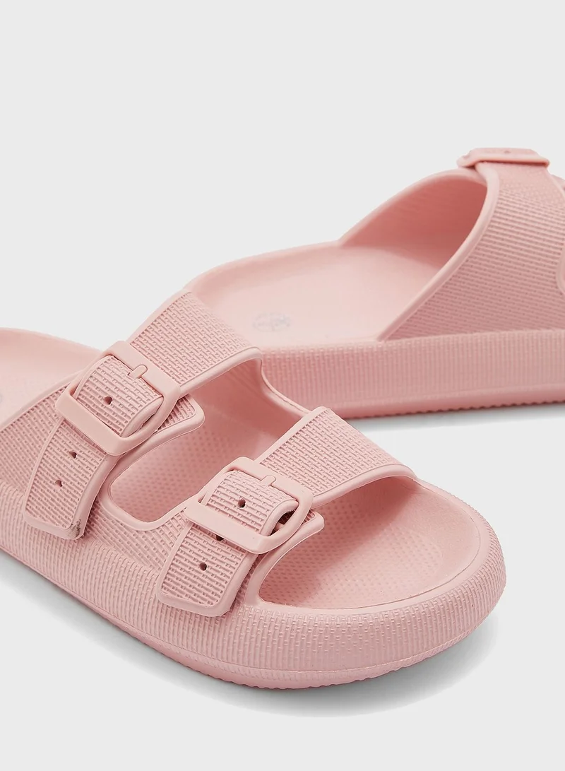 Ginger Buckle Strap Slides