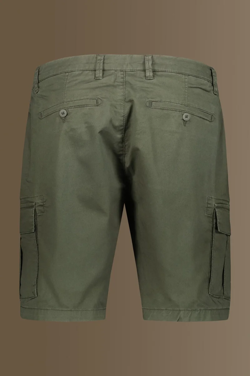 Doppelganger Green Cargo bermuda twill stretch construction - Military for Men | Best Price UAE
