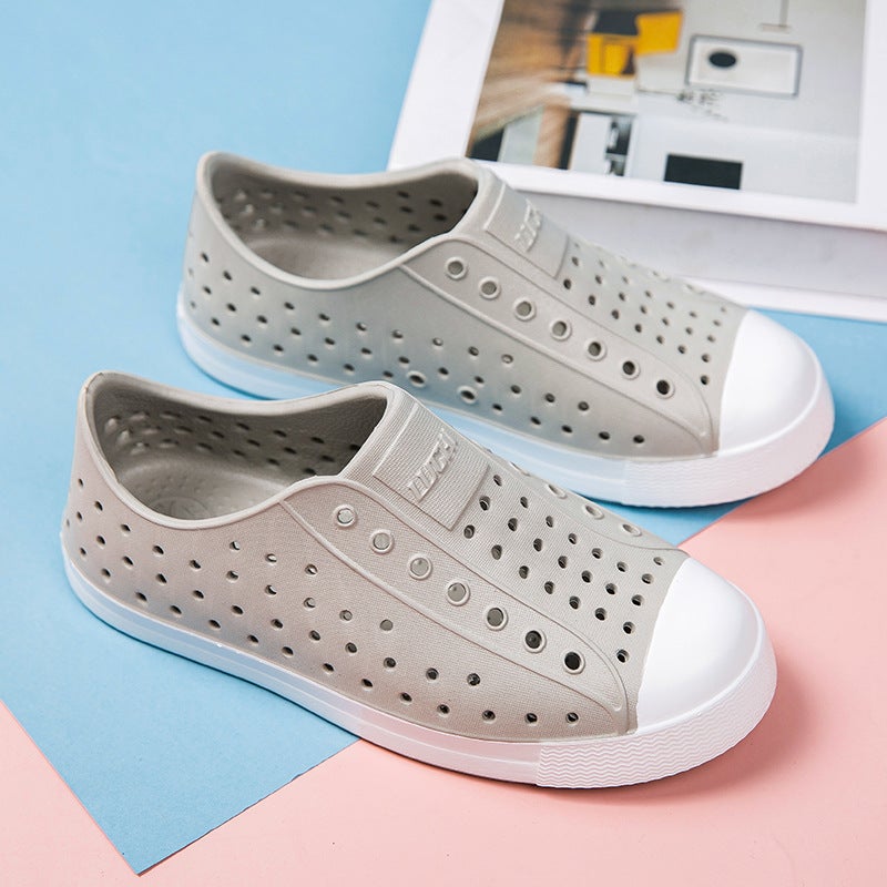 2024 Children'S New Hole Shoes Eva Lightweight Non-Slip Solid Color Garden Shoes For Boys And Girls 25-35 - Image 1