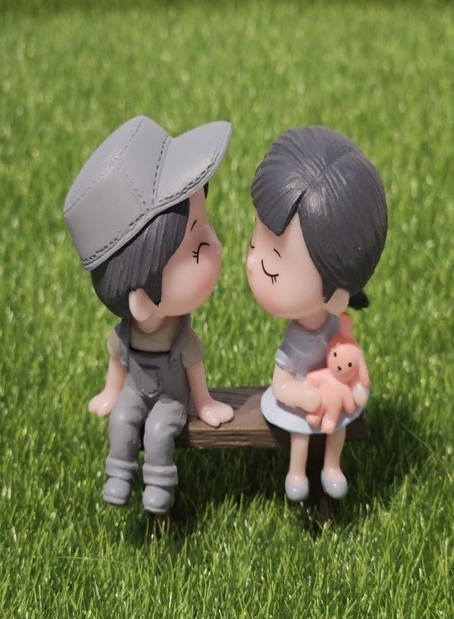 ARUNA DECOR Miniature Purple Couple Figurines, Decorative Dollhouse Accessories, Collectible Gift Set, Mini Garden Decoration (Grey Cap Couple) - Image 1