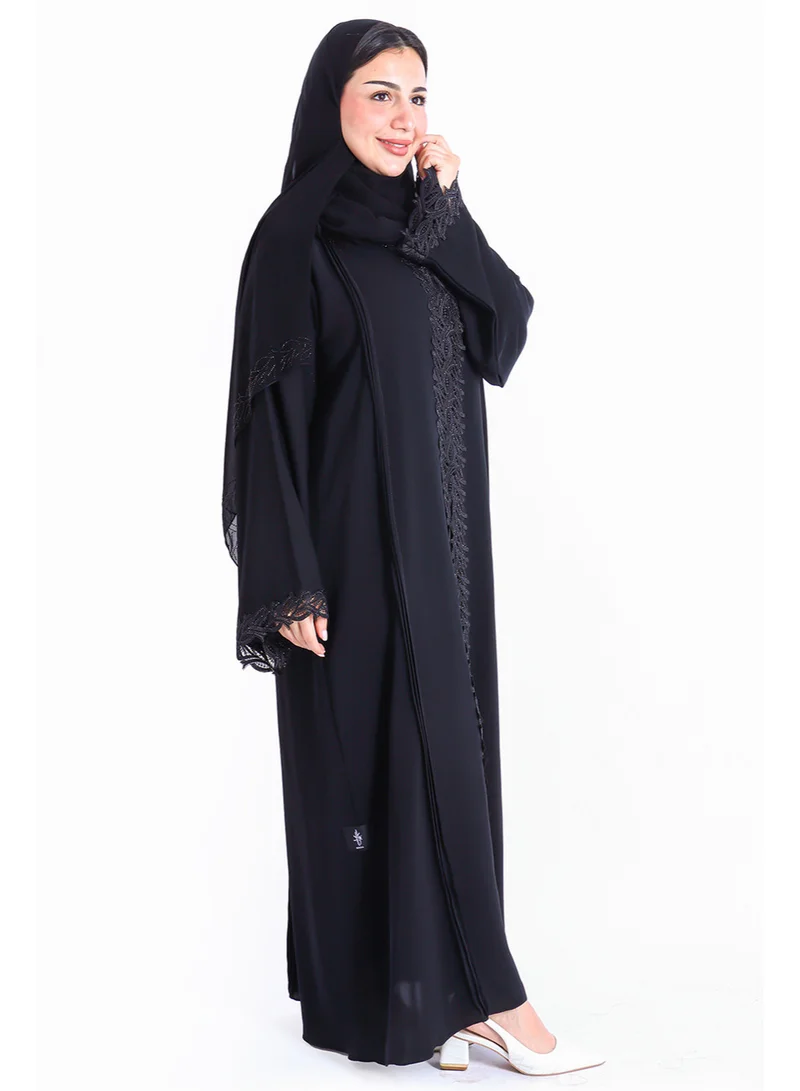 IKKXA Crystal Elegance Lace Border Emirati Abaya