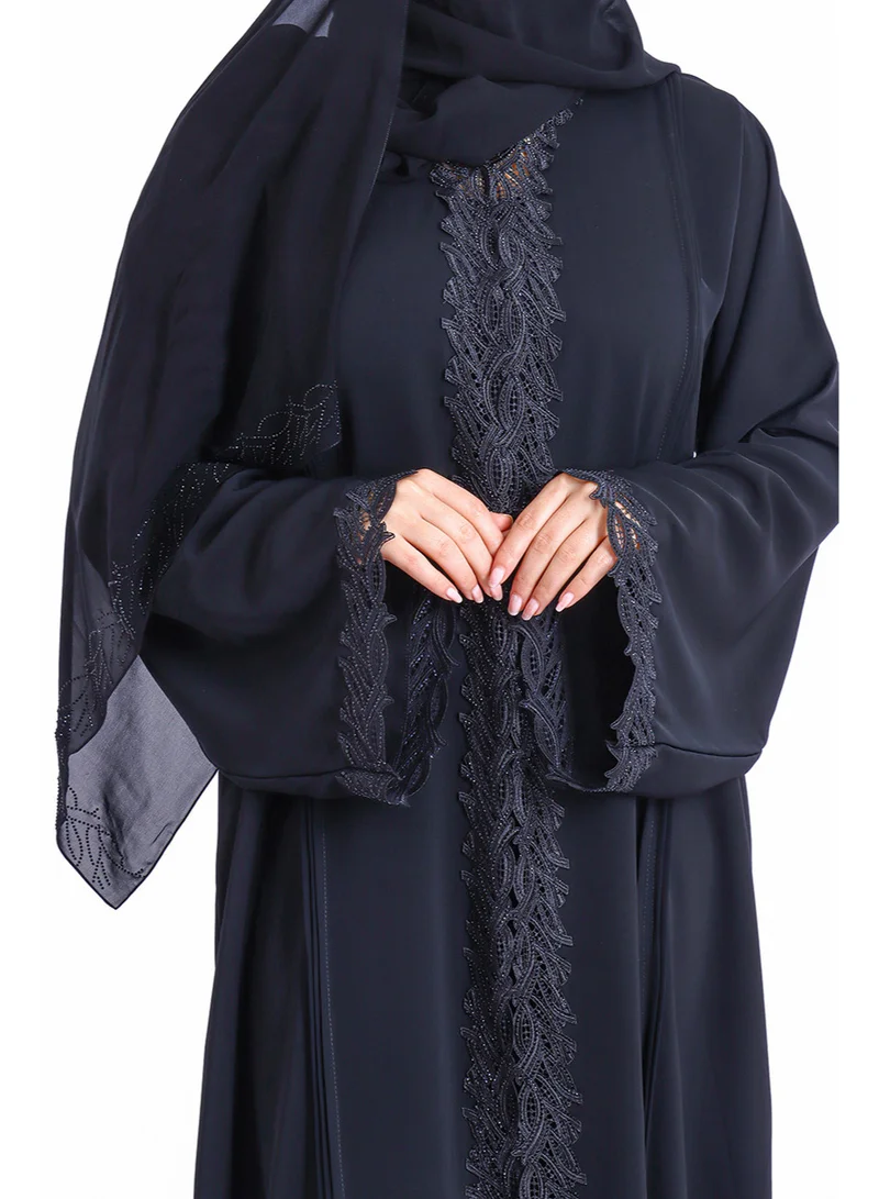 IKKXA Crystal Elegance Lace Border Emirati Abaya