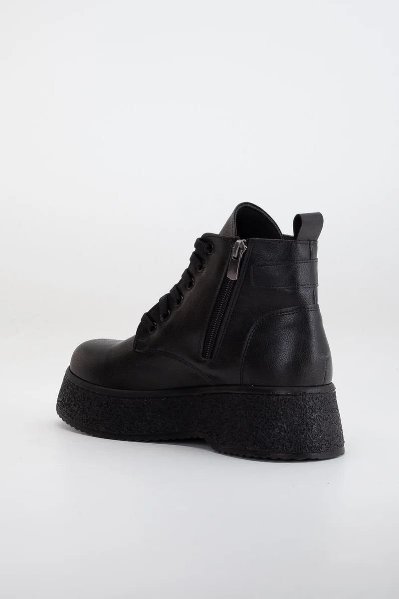 Dilimler Ayakkabı Women's Boots Thick Sole Black Leather Lace Up