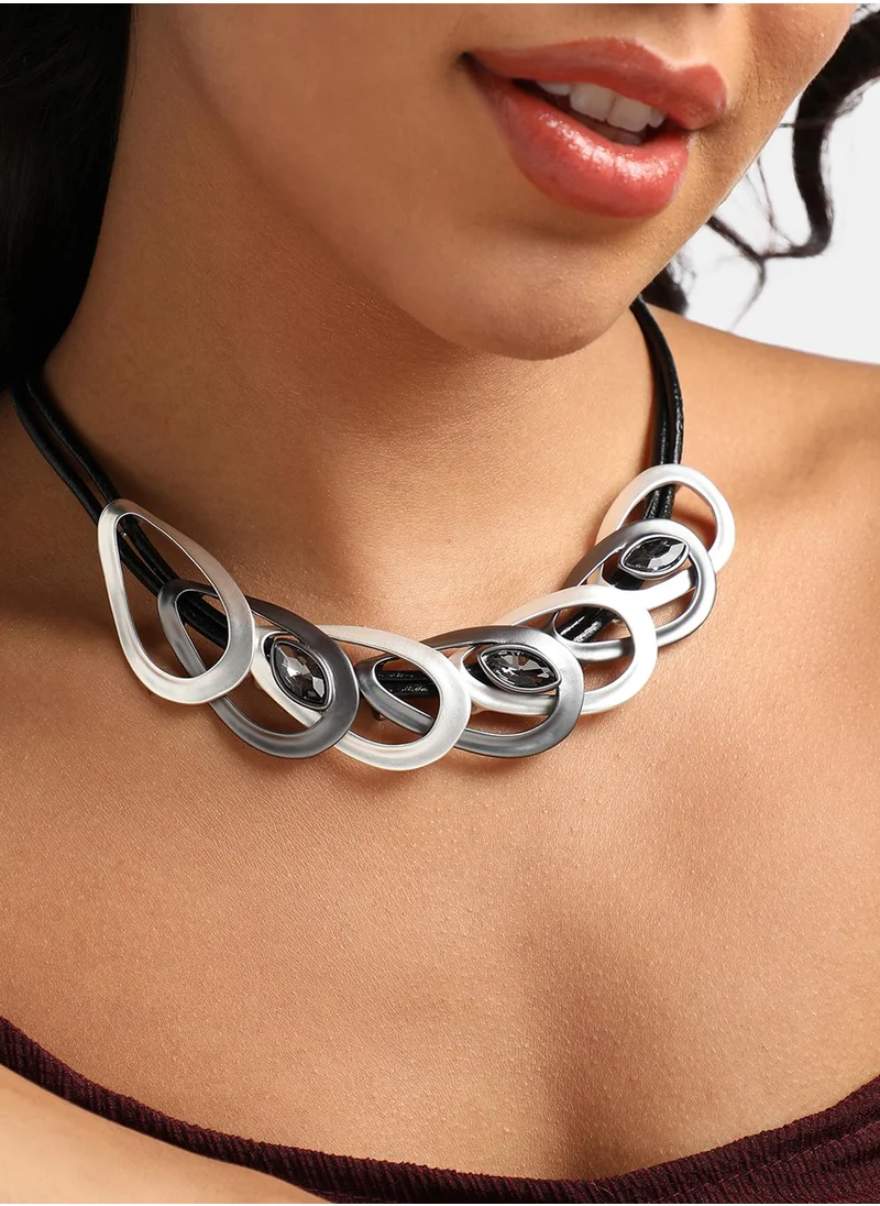 SOHI Oblong Halo Necklace