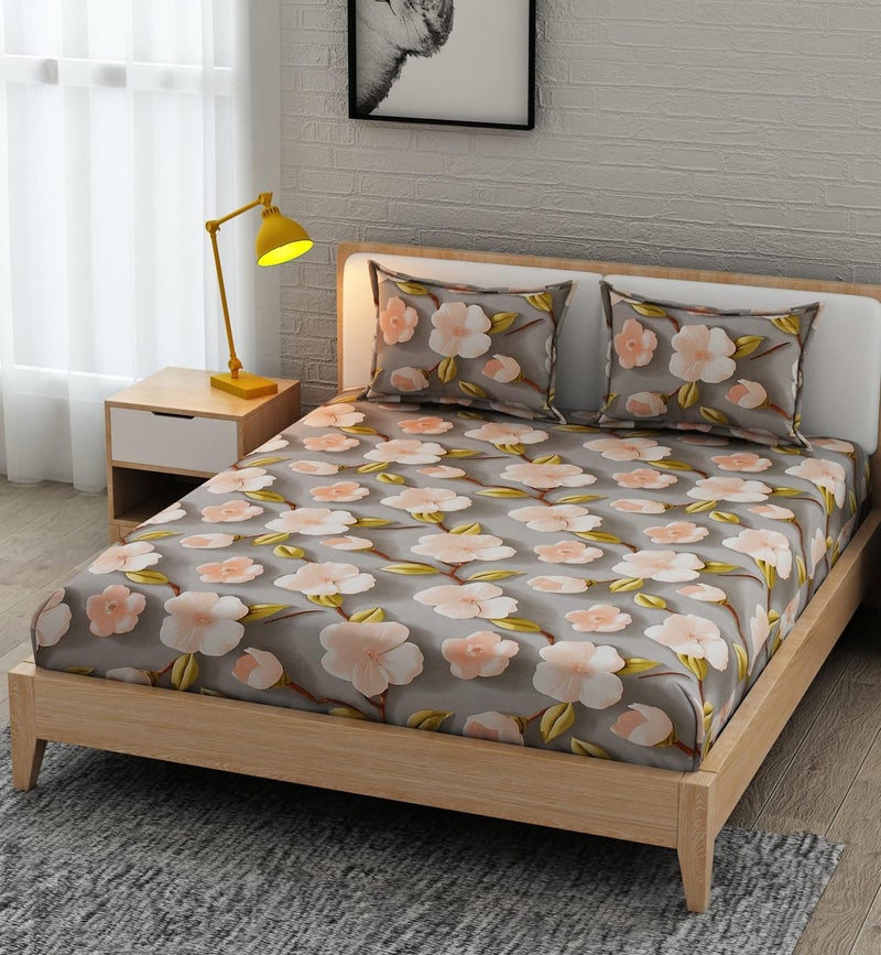 Castiqa 7D Digital Print Glace Cotton Fabric King Size Bedsheet 108 * 108inch with Two Pillow Covers 18 * 28inch (Pattern III) - Image 3