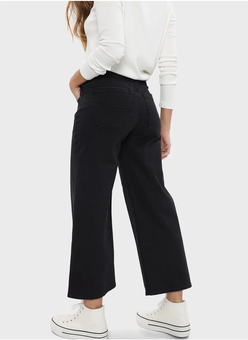 American Eagle Wide Leg Crop Jeans