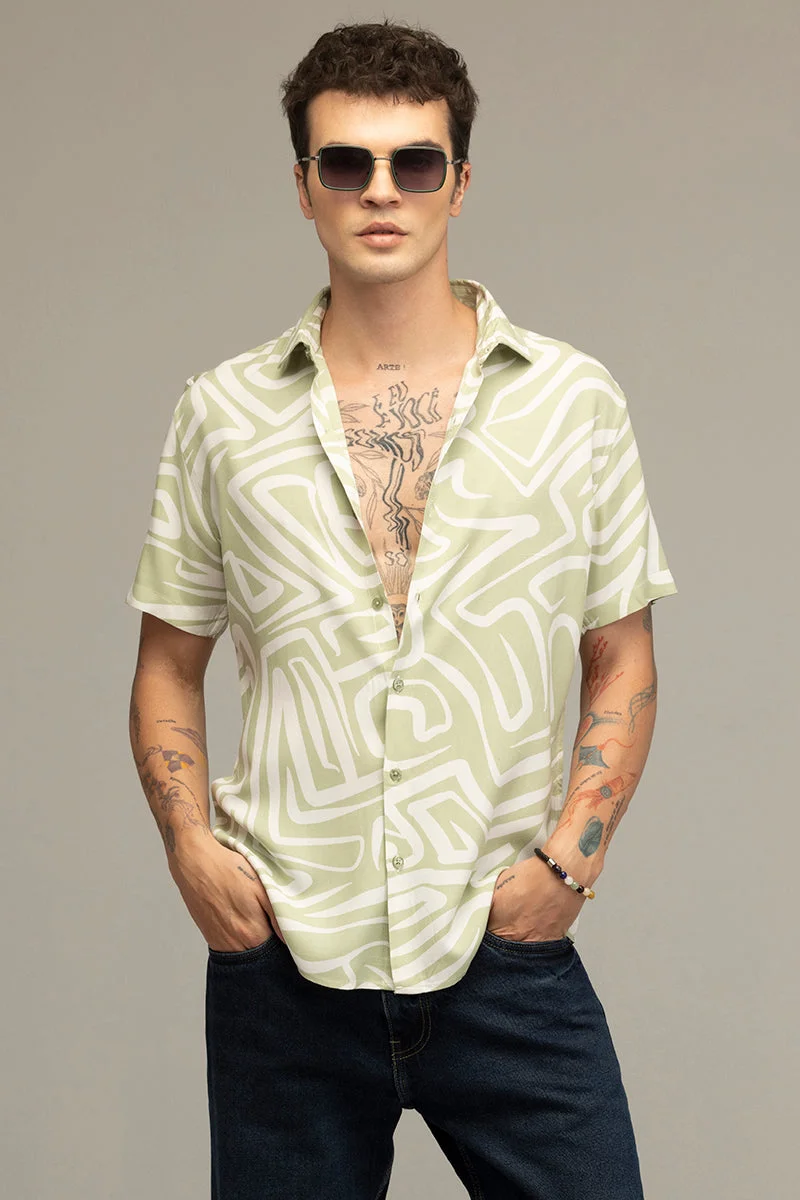 SNITCH قميص خطوط خضراء