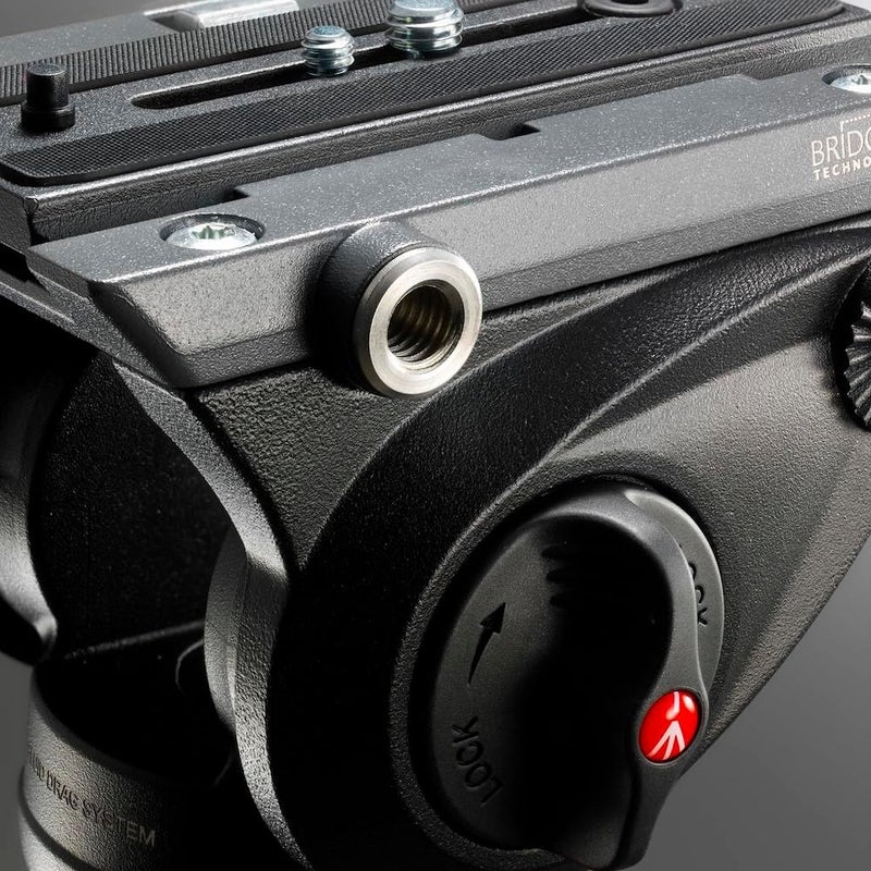 مانفروتو منصة فيديو خفيفة من Manfrotto MVH500AH مزودة بقاعدة مسطحة ولوح منزلق للاتصال السريع بالكاميرا، تدعم استخدام أكثر من حامل كاميرا - Image 2