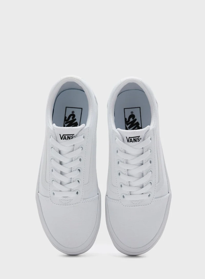 VANS Essential Asher Sneakers
