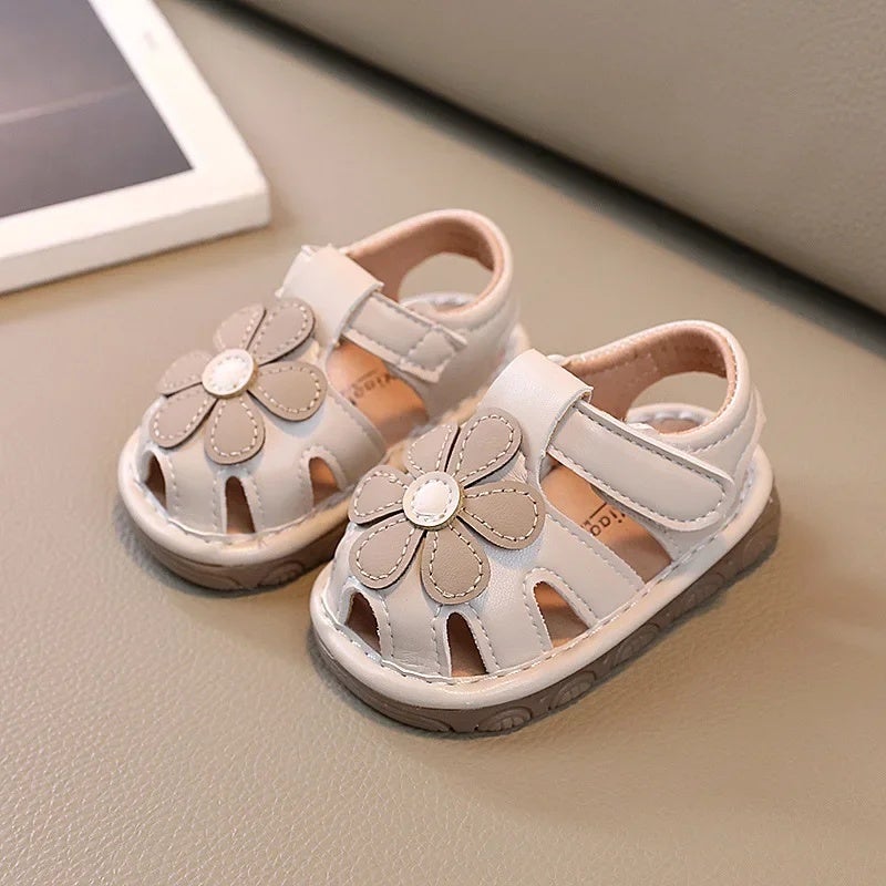 Soft bottom baby sandals breathable non-slip baby toddler shoes baotou summer girls cute call shoes wholesale price