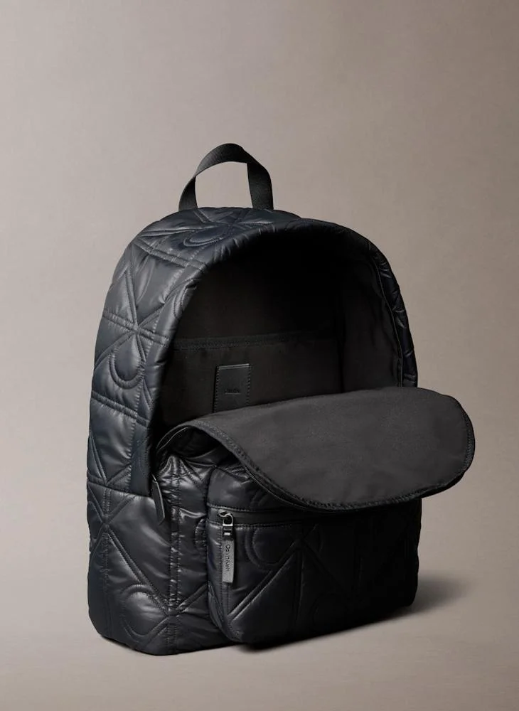 كالفن كلاين PUFFER ROUND BACKPACK