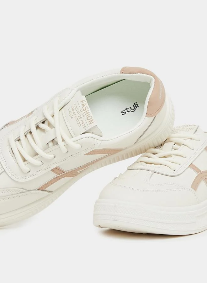 Styli Vintage Lace-Up Sneakers