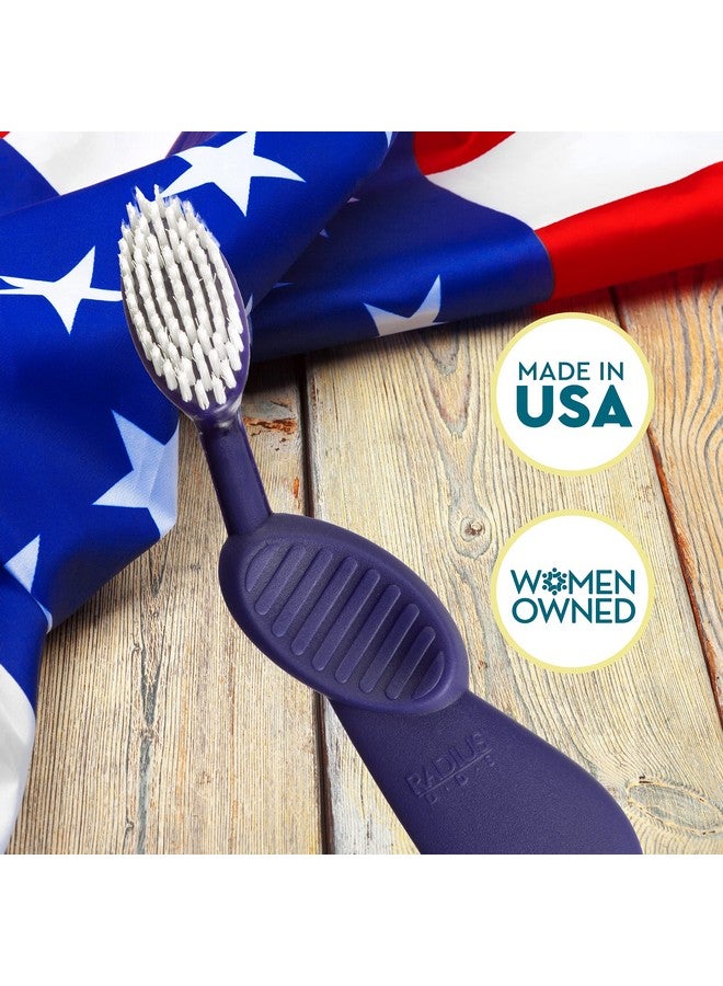 راديوس فرشاة أسنان RADIUS Flex بشعيرات ناعمة، خالية من مادة BPA ومعتمدة من جمعية طب الأسنان الأمريكية (ADA)، مصممة لتحسين صحة اللثة وتقليل المشاكل - لليد اليمنى - لون بطيخ/أبيض - عبوة من قطعة واحدة - Image 2