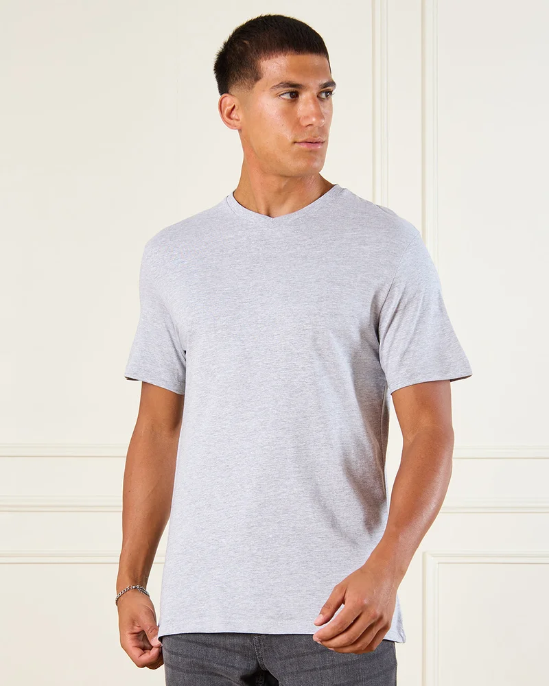 Redtag Men Grey Basic Solid T-Shirt