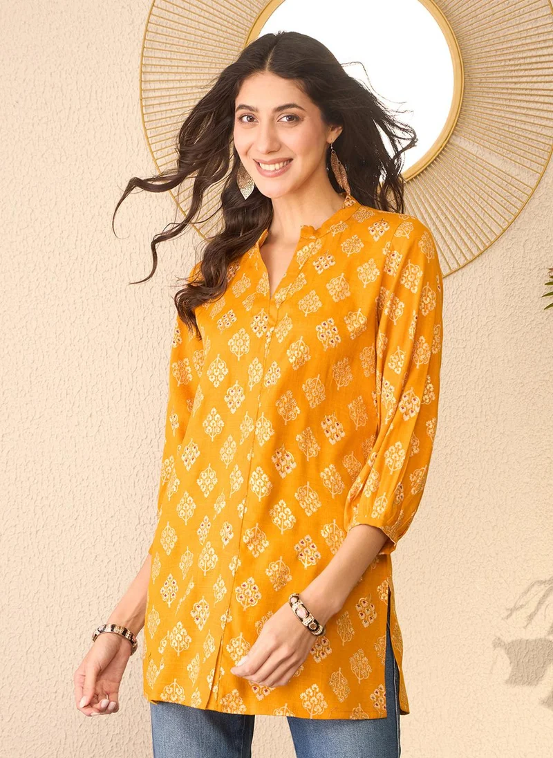 زيري سوق Yellow Cotton Blend Floral Printed Tunic Only