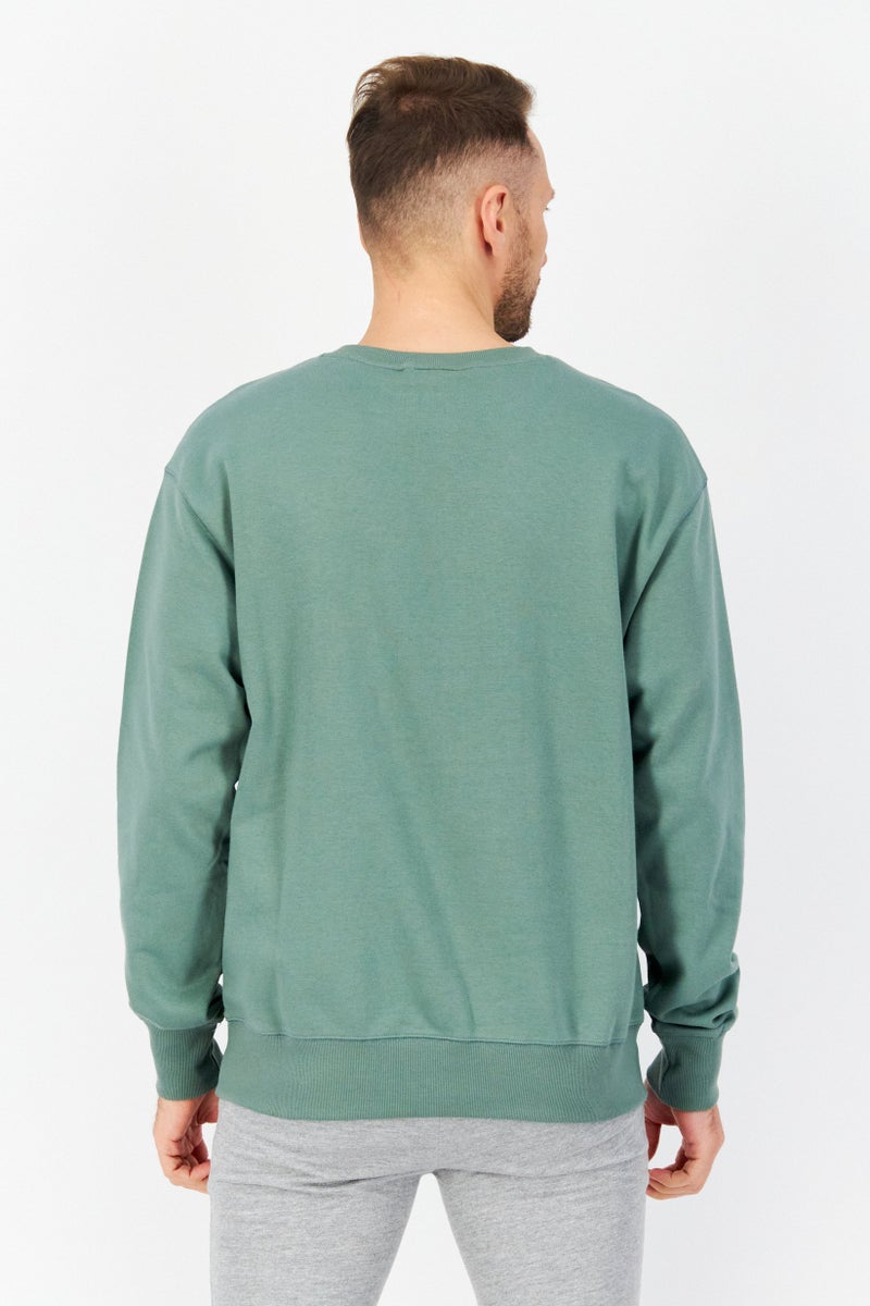 New Balance Unisex Relaxed Fit Long Sleeve Brand Logo Training Sweatshirts, Green  - Image 4