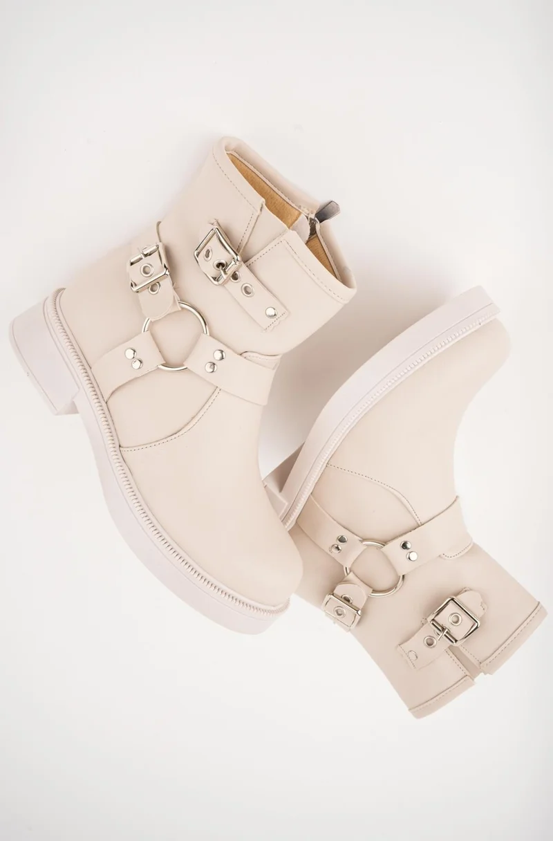 muggo Osho Guaranteed Zippered Women's Winter Boots with Belt Detail