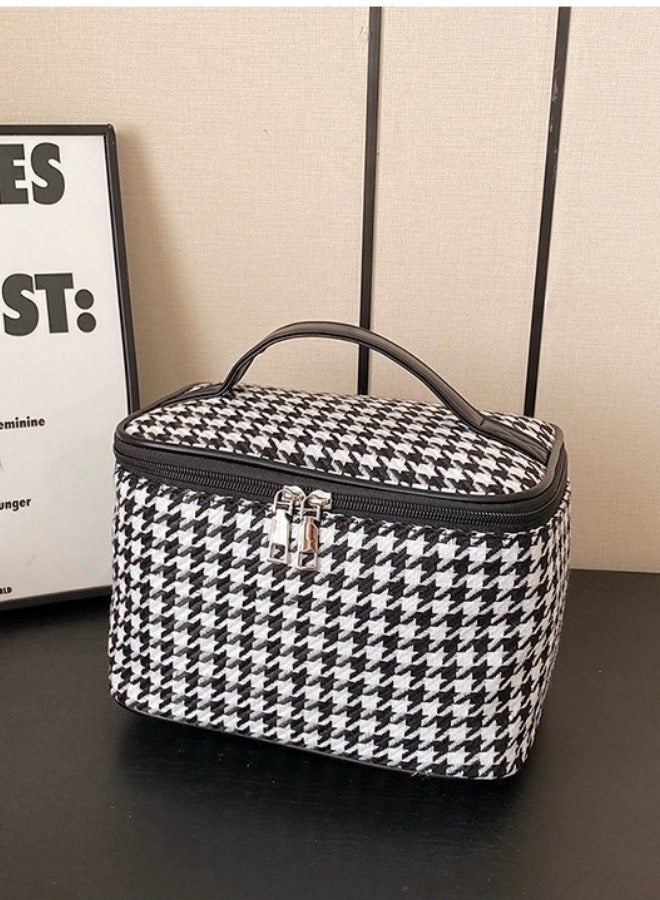 Hand Makeup Bag Travel Portable Cosmetics Black Storage Bag Fashion Thousand Bird Lattice - Image 2