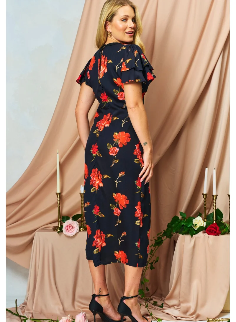 هوب اند ايفي فستان ميدي بطبعات زهور وياقة على شكل حرف  وأكمام مكشكشة