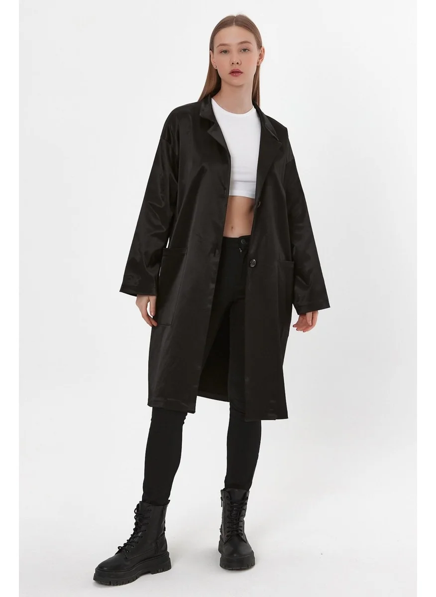 Alexander Gardi Oversized Trench Coat with Pocket and Shiny Fabric (B23-26801)