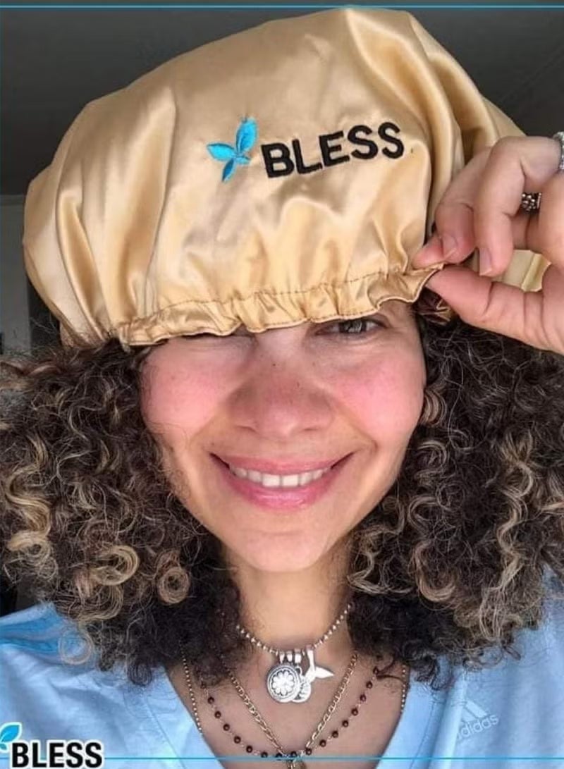 بليس ساتان بونيه ذهبي - Image 3