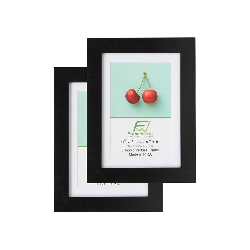 Frameworks 5x7 حصيرة إلى 4x6 إطارات الصور الخشبية الكلاسيكية مع الزجاج المقسى | أسود | 2 عبوة - Image 1