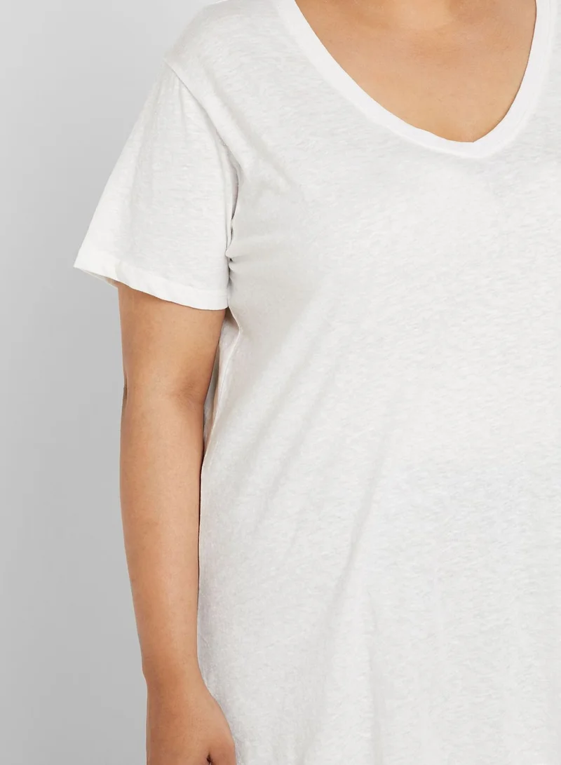 New Look Curve High Low Side Slit T-Shirt
