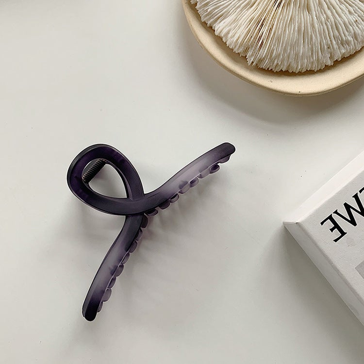 Loquat French Amber Fog Surface Frosted Grab Clip Back Head Hair Large Clip ins Cyber Celebrity Quality chic Hair Claw Dark gray matte gripper