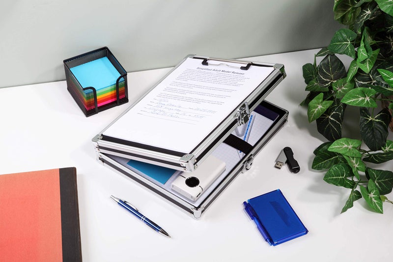 Vaultz Locking Storage Clipboard for Letter Size Sheets, Key Lock, Black (VZ00151) - Image 2