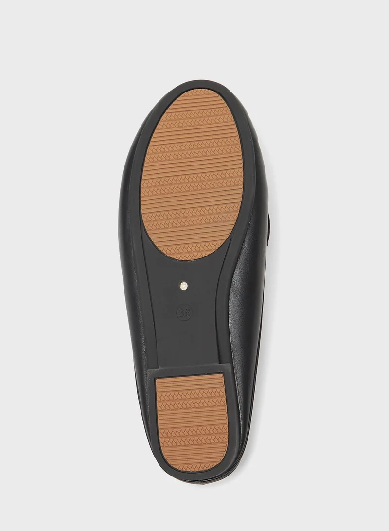 Le Confort Close Toe Slip Loafer