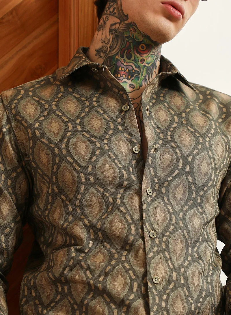 Campus Sutra Men's Olive Green Geometric Patterned Cotton Blend Full Sleeve Shirt