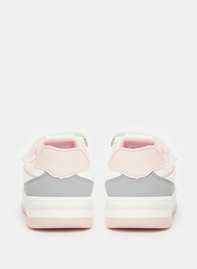 Styli Styli Girls White Contrast Panel Sneakers