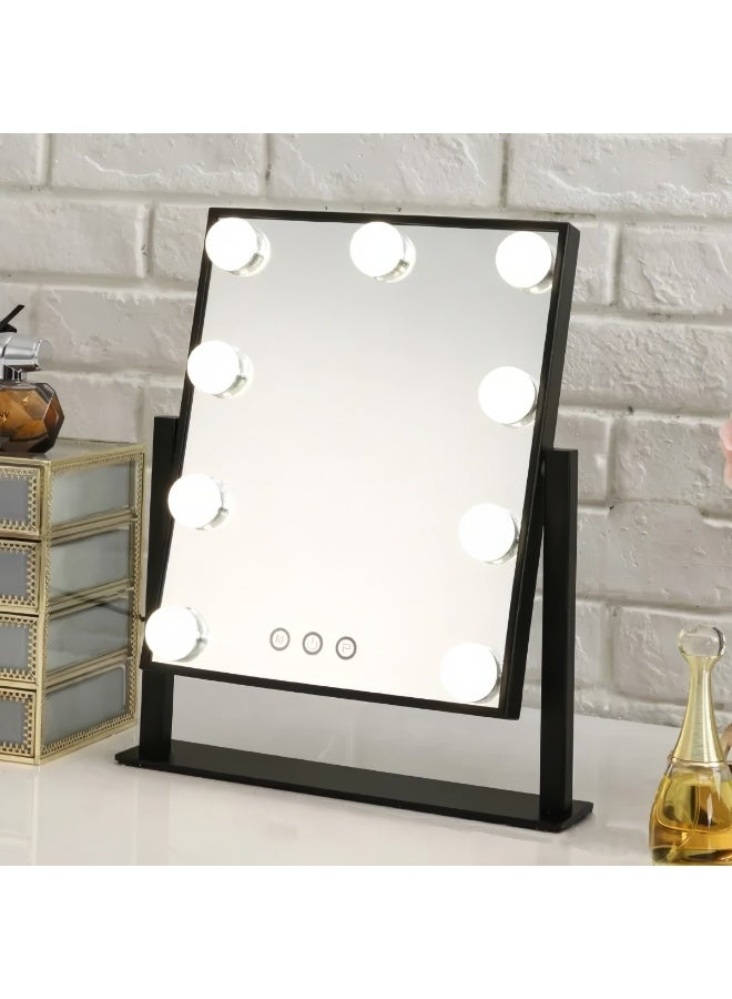 كازادورا مرآة مكياج هوليوود من كازادورا لوكسيول مزودة بإضاءة، مرآة تجميل كبيرة بإضاءة مع شاشة لمس ذكية للتحكم، 9 لمبات LED قابلة للتعتيم، بثلاثة أوضاع إضاءة (دافئة، طبيعية، باردة)، دوران كامل 360 درجة لتعديل الزاوية بسهولة، هيكل معدني مصقول عالي الجودة، مرآة تجميل احترافية مثالية للمكياج والعناية بالبشرة وتصفيف الشعر، تصميم مدمج يوضع على الطاولة ليناسب غرف النوم وطاولات الزينة، هدية فاخرة للنساء والفتيات، لمسة نهائية أنيقة بلونين مميزين (أسود وأبيض)، إضاءة LED ساطعة تمنع الظلال لتطبيق دقيق، سهلة الاستخدام من خلال كابل USB مرفق، مصممة لتوفير تجربة جمال بجودة الاستوديو في المنزل، إضافة أنيقة وعملية لأي روتين تجميل يومي، مثالية للمنزل أو الصالون أو كمرآة شخصية لصانعات المحتوى وفنانات المكياج اللاتي يبحثن عن إضاءة دقيقة وتصميم عصري - Image 2
