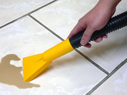 Wagan 750 Wet and Dry Ultra Vac with Air Inflator - Image 3