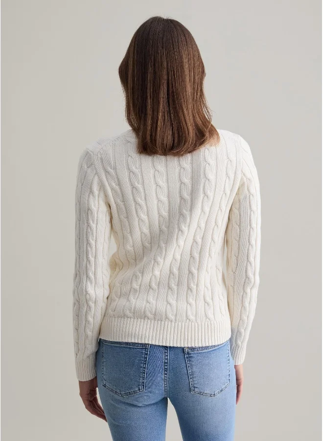 او في اس Ribbed pullover with cable-knit design