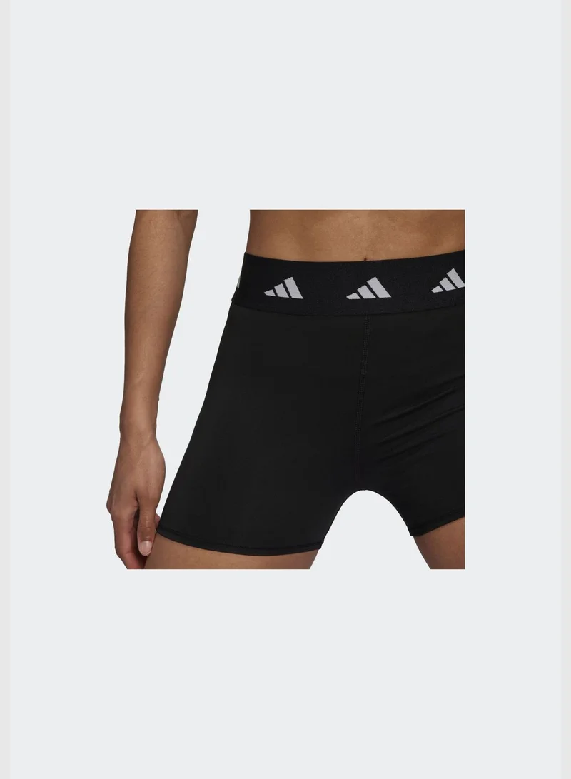adidas شورت ضيّق Techfit