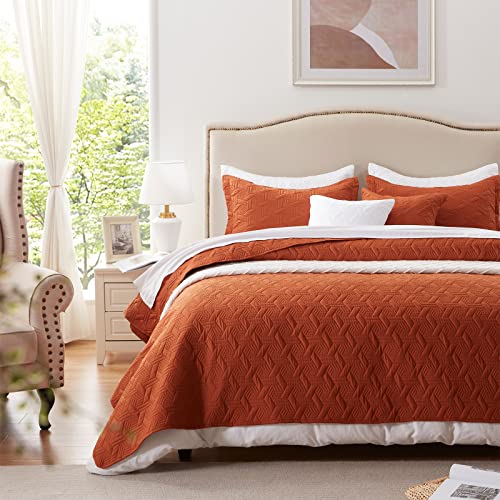 LEAONME Quilt Set King Size 3 Pieces,Lightweight Burnt Orange/Rust Bedspread-98''x106'',Soft Microfiber Summer Quilt,Luxurious Warm Coverlet Sets for All Seasons (Includes 1 Quilt, 2 Shams) - Image 2
