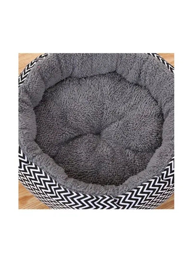 بيوينتي Dog and cat Round Bed, Soft Plush Pet Bed For Cats or Small Dogs, Washable Machine Washable Kennel, Fluffy Cuddler Pet Nest (35CM) - Image 5