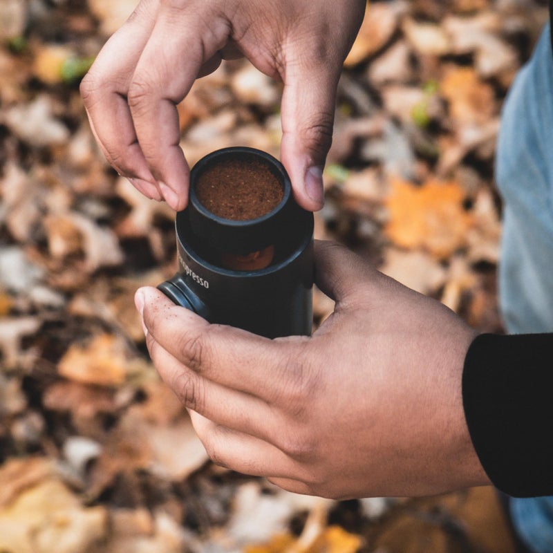 WACACO صانعة الإسبريسو المحمولة WACACO Nanopresso، النسخة المطورة من Minipresso، ضغط 18 بار، صانعة قهوة صغيرة للسفر، تعمل يدويًا. - Image 4