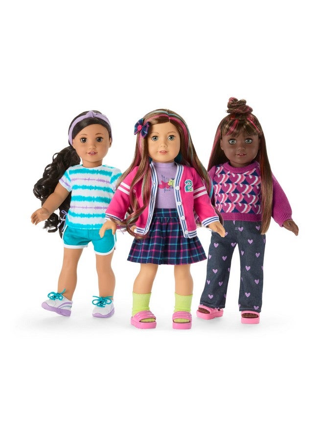 American Girl طقم ملابس مدرسية من Truly Me مقاس 18 بوصة مع قميص كارديجان وزوج من الأحذية الرياضية للأعمار من 6 سنوات فما فوق - Image 1