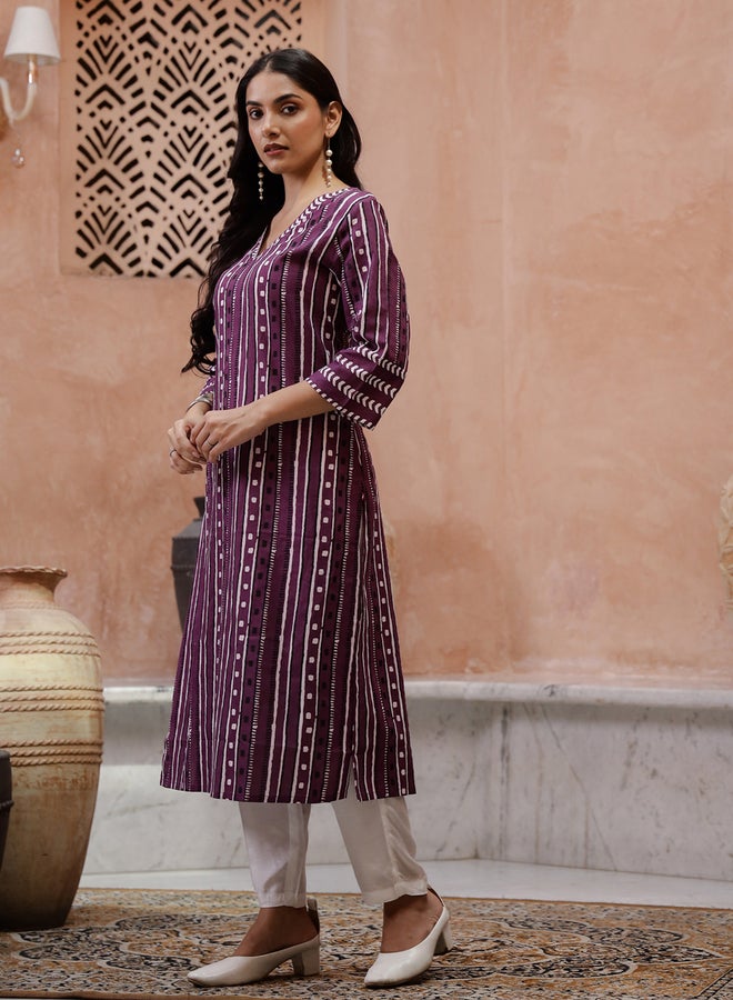sanskrutihomes Sanskrutihomes Striped Kurta with Side Slit  - Image 3