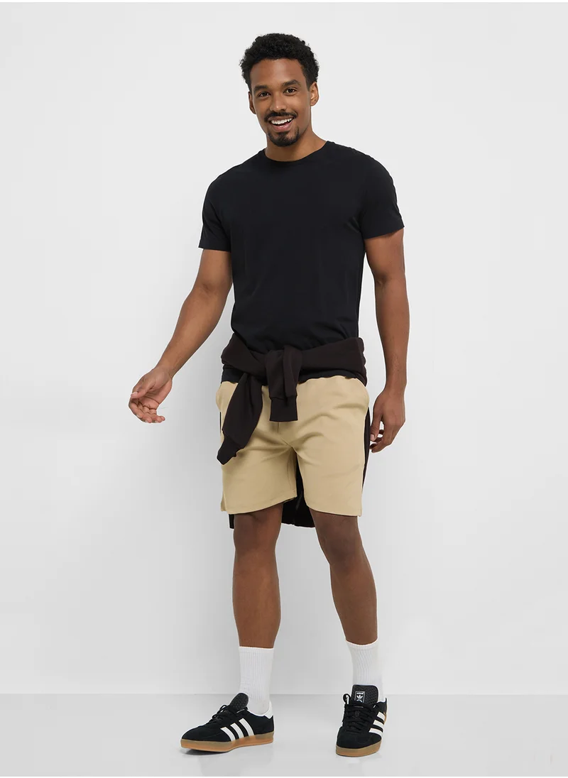 سفنتي فايف Essential Drawstring Shorts