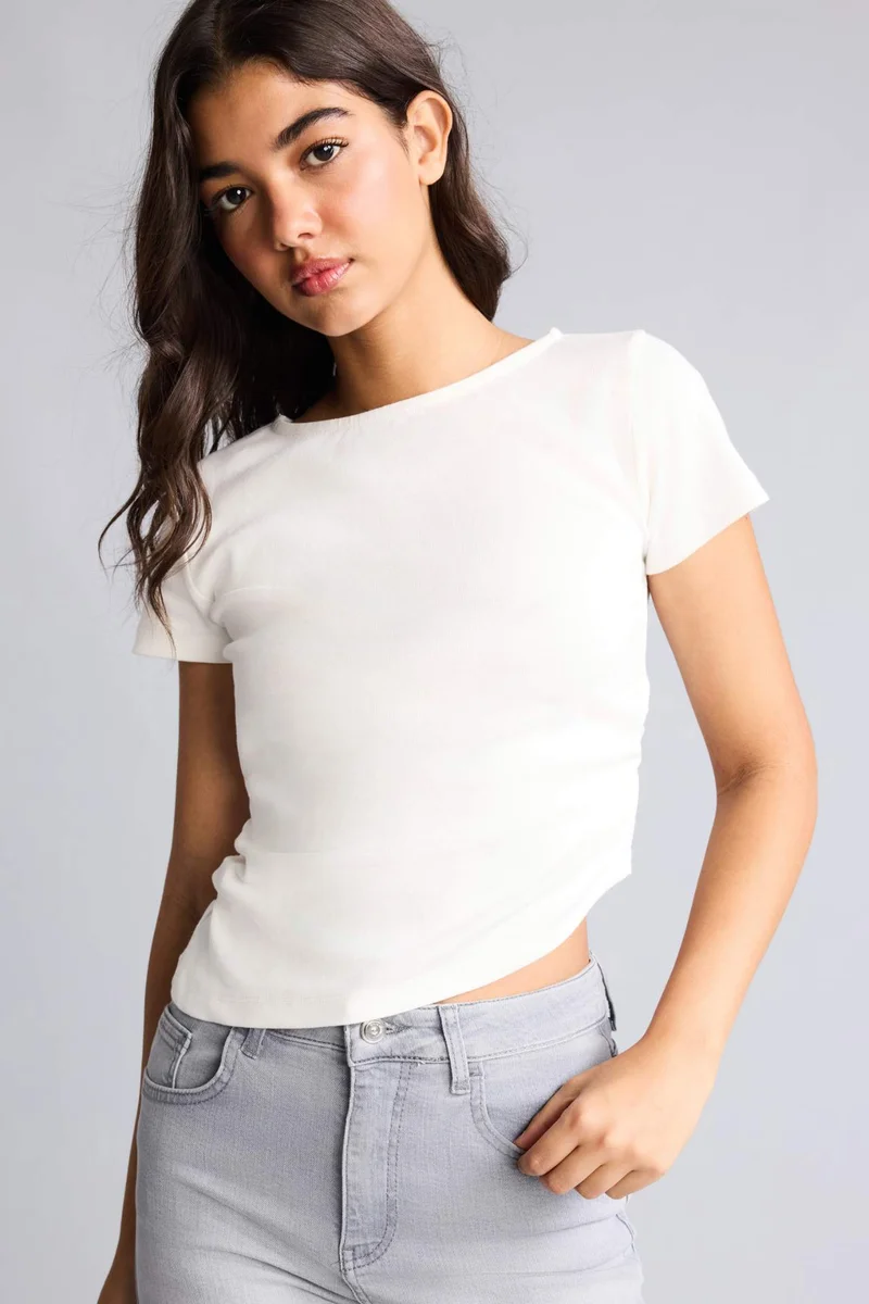 ديفاكتو Slim Fit Boat Collar Ribana Short Sleeve T-Shirt