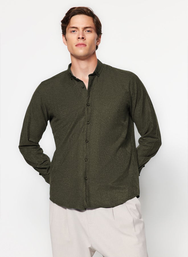 trendyol قميص - أخضر - قصة ضيقة - Image 3