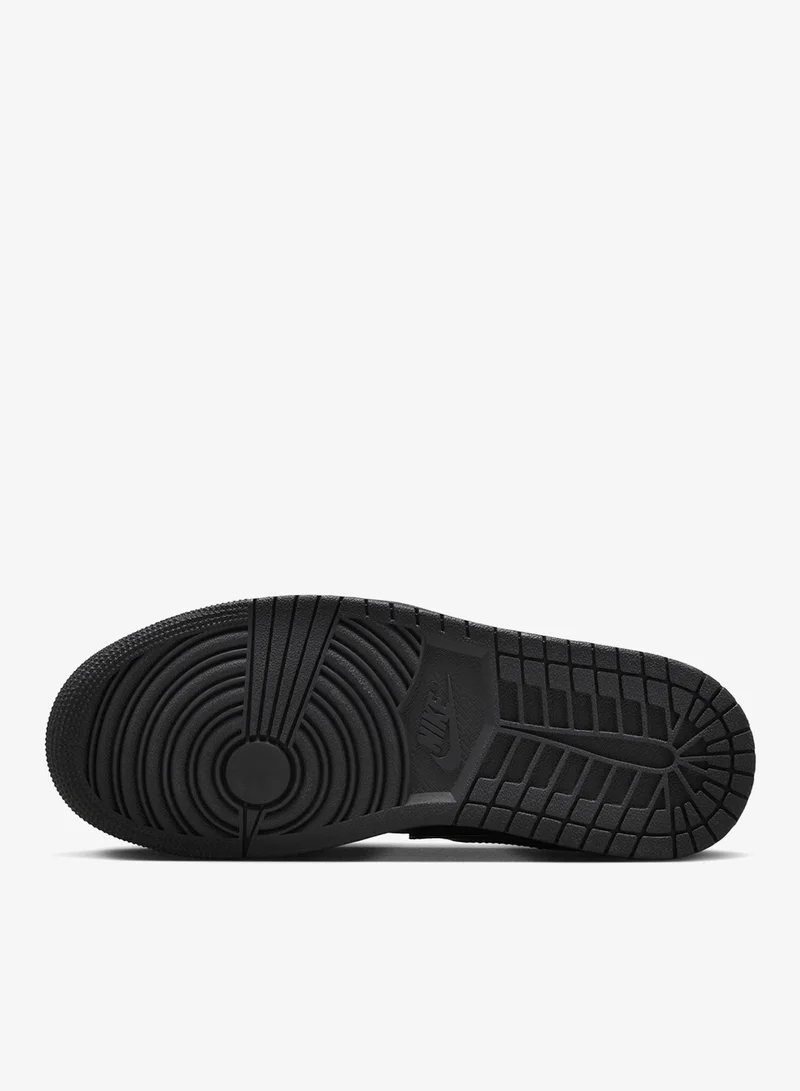 Jordan Black Women's 1 Low SE Shoes for Women | Best Price UAE